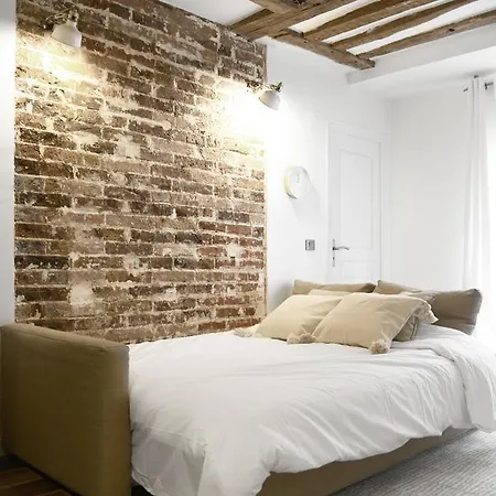 Apartment Paris-grands Boulevards Paris
